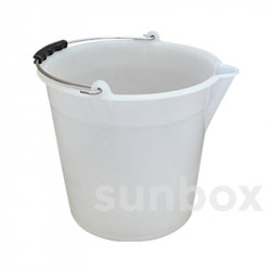 9L Graduated bucket with pouring spout